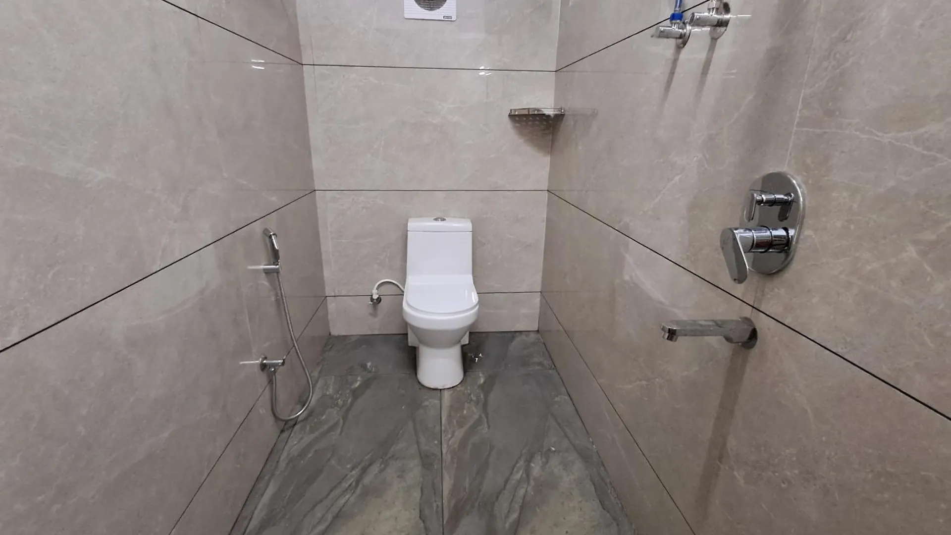 Raj Villa Thiruvananthapuram